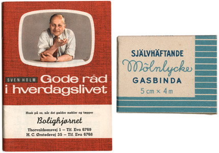 Leaflet and bandage packaging